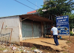 Vụ chồng chém tử vong "người tình" của vợ: Người vợ nói quên khoá cửa, đàn ông lạ lao vào ôm