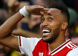 BẢN TIN SÁNG 1/10: Aubameyang sánh ngang Bergkamp