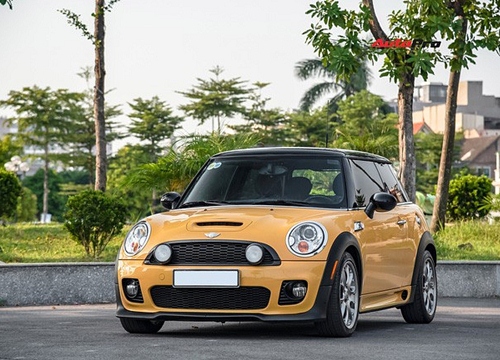 Cảm nhận nhanh MINI Cooper 9 năm tuổi: Được/mất ở mức giá rẻ ngang Kia Morning