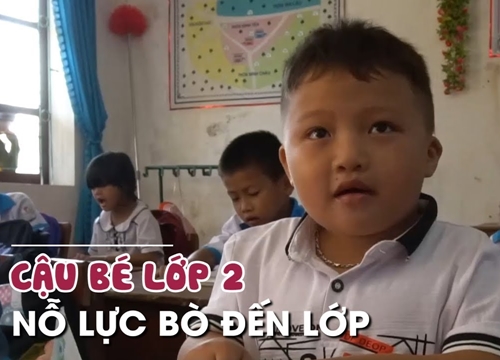 Cậu bé lớp 2 hằng ngày... bò đến lớp tìm con chữ