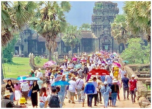 Hơn 1,4 triệu người đi du lịch tại Campuchia trong 3 ngày nghỉ lễ