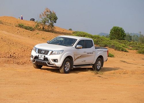 Nissan Navara thể hiện sức mạnh tại Giải Đua xe Ô tô Địa hình Việt Nam 2019