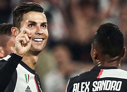 Ronaldo lập công Cúp C1: Một đêm 4 kỷ lục, bất chợt bàn giải nghệ