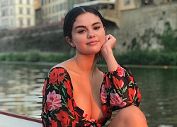 Selena Gomez đã làm gì để làn da dầu không bị bóng, sạch mụn?