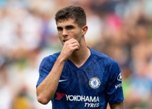 Fan Chelsea: "Kinh tởm. Không đời nào Mason Mount lại tốt hơn cậu ấy"