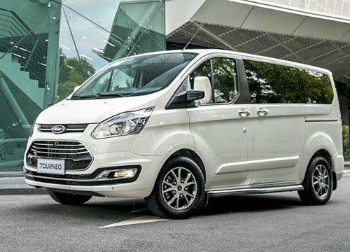 Ford Tourneo có đủ sức cạnh tranh Kia Sedona tại Việt Nam?