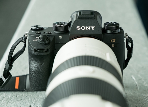 Sony công bố máy ảnh A9 II với tốc độ chụp siêu nhanh, giá 4500 USD chỉ riêng body