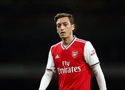 Ozil và Emery: "Nội chiến" sắp đến hồi kết ở Arsenal!