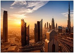 Tòa nhà chọc trời cao nhất thế giới ở Dubai tên là gì?