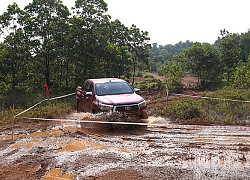 Toyota Hilux gây ấn tượng ở giải đua VOC 2019