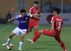 Văn Quyết nhận án phạt nặng, vỡ mộng đua "Vua phá lưới nội" V-League