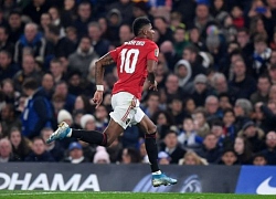 'CR7' xuất hiện ở Stamford Bridge làm De Gea 'cạn lời'