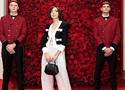 'Đụng hàng' áo khoác Balmain hơn 60 triệu: Châu Bùi cá tính, Jisoo (BLACKPINK) ngọt ngào