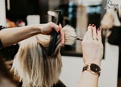 Kinh ngạc trước kỹ năng cắt tóc bằng&#8230;máy xén gỗ