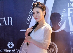 Phương Oanh mặc đồ như tiên nữ