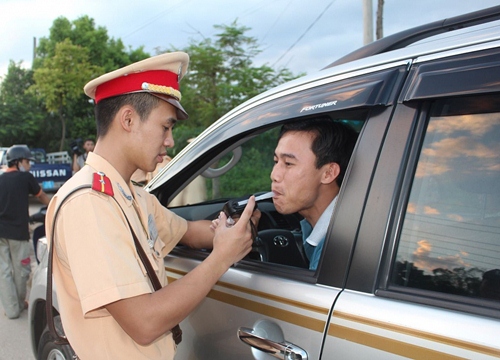 9 điều cần lưu ý để lái xe an toàn vào ban đêm