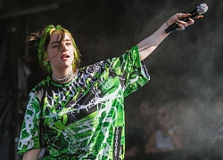 "Cơn sốt" mang tên Billie Eilish: Phụ huynh dắt con nhỏ đến xem concert