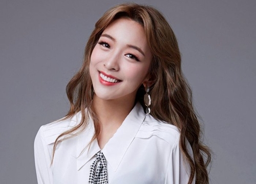 Hậu rời SM Entertainment, Luna (F(x)) chính thức tìm được 'bến đỗ' mới