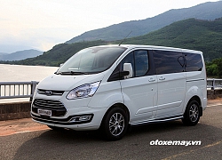 Ford Tourneo giá cao nhất 1,069 tỷ đồng được trang bị những gì ?