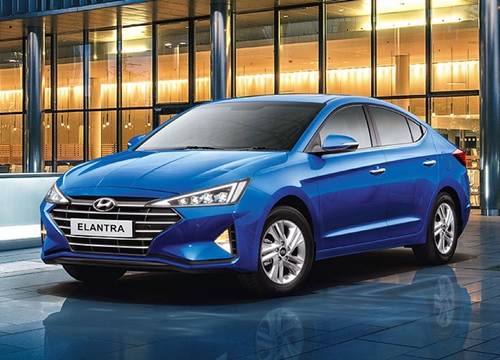 Hyundai Elantra phiên bản nâng cấp, giá hơn 500 triệu đồng