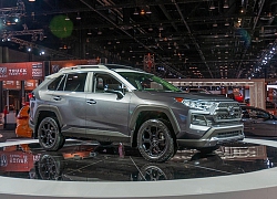 Toyota công bố giá bán SUV địa hình RAV4 TRD Off-Road 2020