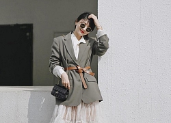 Ý tưởng diện blazer với chân váy siêu xinh dành cho chị em công sở