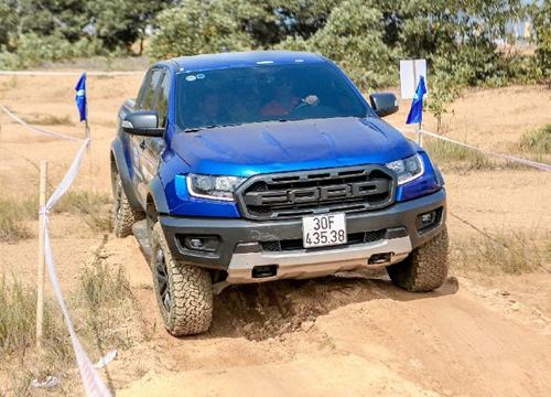 Bán tải Ford đến từ Mỹ "đại náo" giải đua xe off-road PVOIL 2019