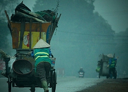 Bức xúc trước chuyện nam sinh xấu hổ vì bố mẹ làm lao công, gia đình quá nghèo, thậm chí còn nói một câu khiến ai đọc cũng phẫn nộ