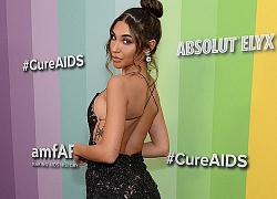 Chantel Jeffries mặc váy 2 dây xẻ sâu khoe ngực đầy siêu gợi cảm