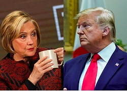 Phản ứng bất ngờ của Hillary trước 'cú chọc' của ông Trump