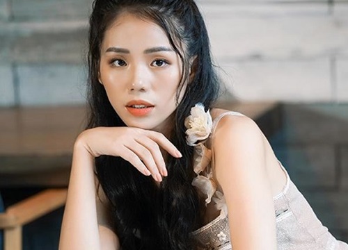 "Thánh nữ cover" Hương Ly khiến fan "sốc nặng" bằng màn hát live trên sân khấu