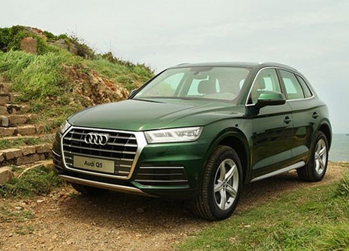 Audi Q7 giảm giá tới 300 triệu đồng, đâu là nguyên do?