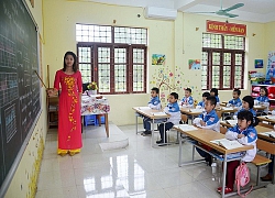 Bạn đọc viết: "Quý phụ huynh ơi, hãy đồng hành cùng giáo viên nhé!"