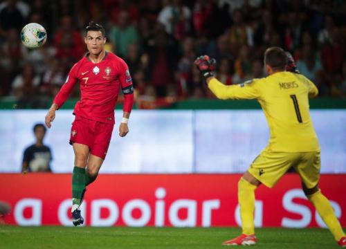 BĐN 3-0 Luxembourg: Ronaldo nổ súng, Bồ phá dớp