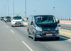 Ford Tourneo du ngoạn miền gió cát: Trải nghiệm 'sang chảnh'