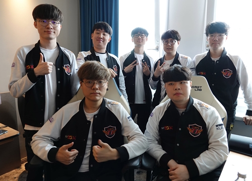 LMHT: Dùng Kayle đường dưới, SKT hủy diệt Fnatic trong trận đấu đầu tiên tại Vòng Bảng CKTG 2019