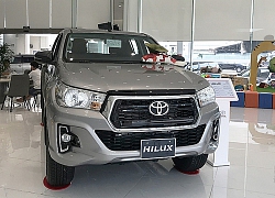 Toyota Hilux bán chạy thứ hai phân khúc bán tải