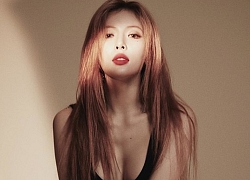 Tung spoil thứ 2 cho MV comeback: HyunA 'ủ mưu' trở thành cô dâu chạy trốn?