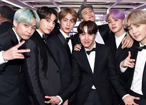 AAA 2019 bất ngờ tung "thính" về nghệ sĩ tiếp theo và BTS là nhóm nhạc được người hâm mộ xếp vào "diện tình nghi"?