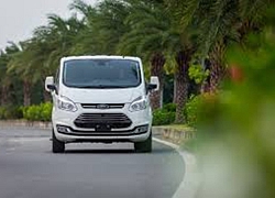 Ford Tourneo Hai thạp kỷ đồng hành cùng doanh nhân thành đạt