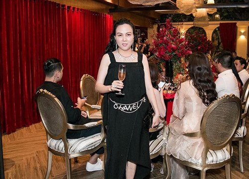 "Học hỏi" Lan Khuê, Phượng Chanel biến tấu thắt lưng 50 triệu thành vòng cổ và cái kết bất ngờ