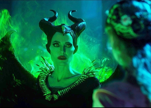 Maleficent 2 - Câu chuyện dữ dội, cá tính nhưng vẫn đậm chất cổ tích của Disney