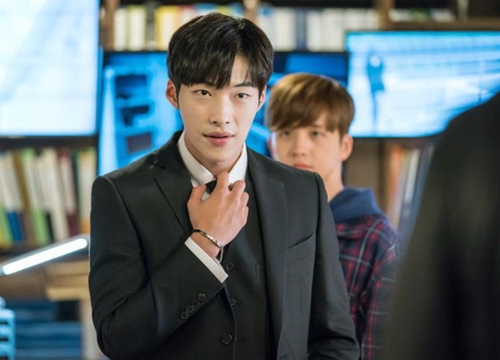 Nam thần "đẹp lạ" đang lên Woo Do Hwan: Có tài không ngại thử thách, được kì vọng sẽ là thế hệ diễn viên hạng A tương lai