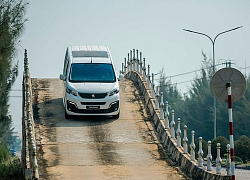 Peugeot Traveller 2019 giảm 50 triệu đồng tại Việt Nam