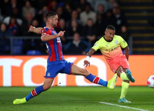 Crystal Palace 0-2 Man City: Không trung vệ, không sao