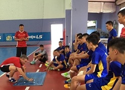 HLV Miguel Rodrigo (ĐT Futsal Việt Nam): 'Trận gặp Australia có tính quyết định'