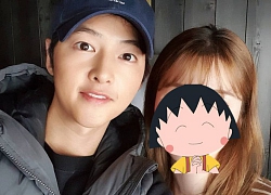 Hình ảnh mới nhất của Song Joong Ki hậu ly hôn: Mặt tròn xoe, còn chủ động làm một điều khi selfie với fan nữ