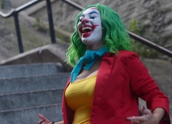 Không thể rời mắt khi ngắm loạt ảnh cosplay gã hề Joker "chuyển giới" cực gợi cảm