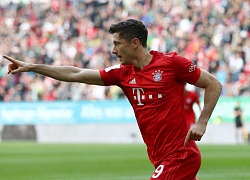 Lewandowski san bằng kỉ lục ghi bàn của Aubameyang