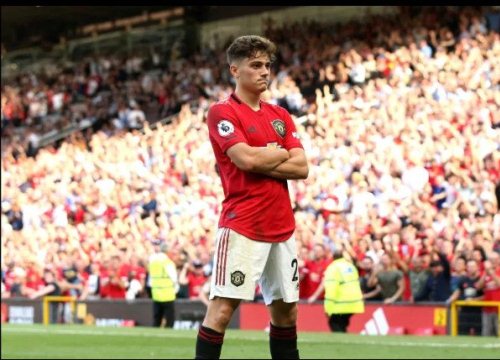 Man Utd bắt đầu "bơm" cơ bắp cho Daniel James